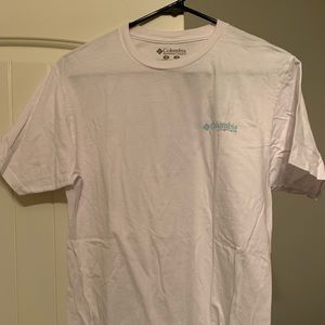 Men’s Columbia t shirt